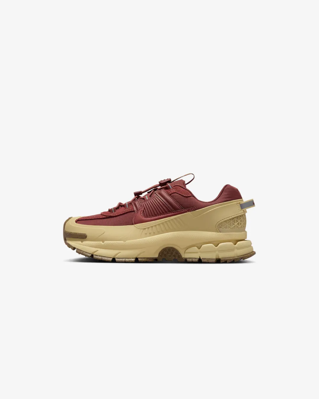 Gift Easy Snow Warm Nike Zoom Vomero 5 Roam ??Red Team Gold?? Sneakers