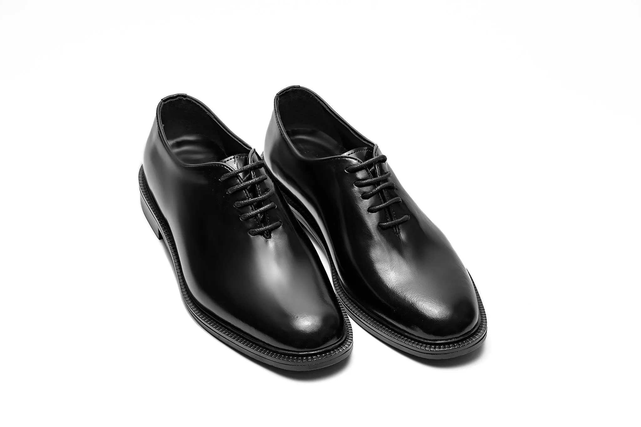 Formal Whole cut Stylish Design
