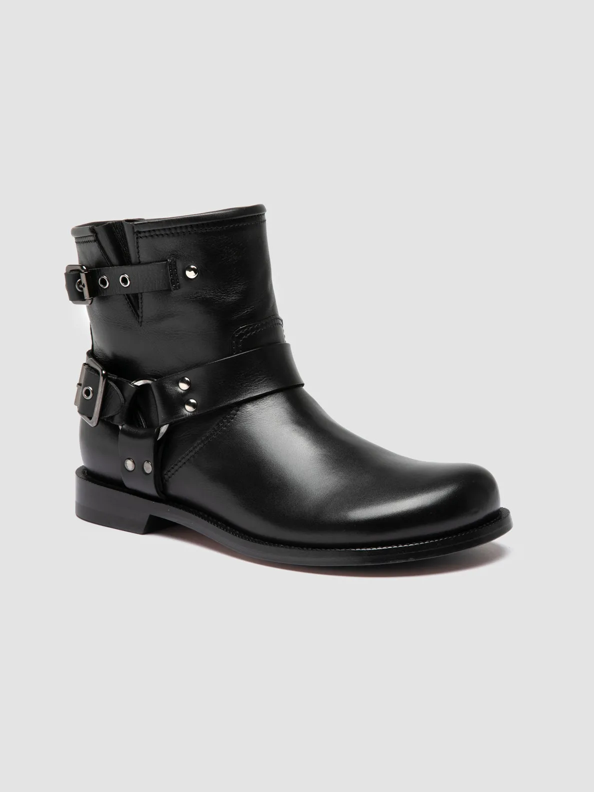 EMERALD 016 - Black Leather Pull-On Boots Field Trip