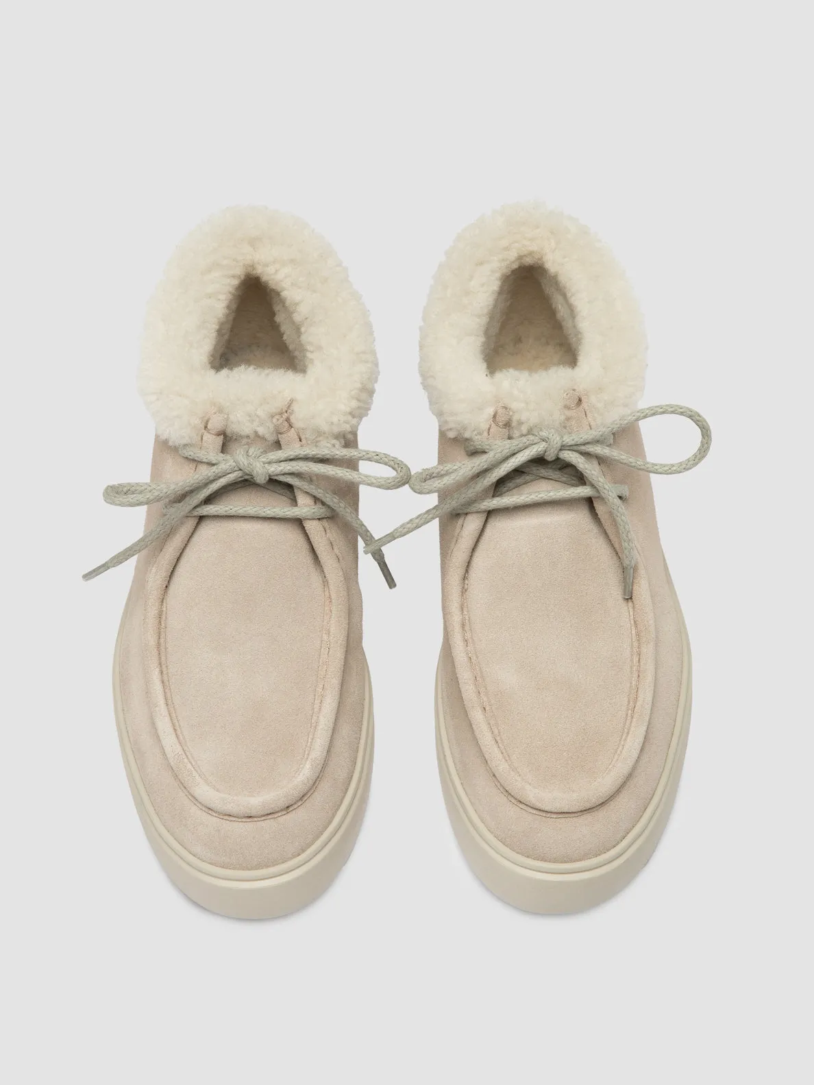 Chase Step FRAME 110 - Beige Suede Chukka Boots