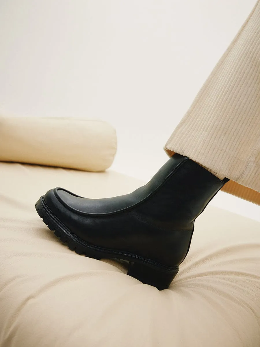 No Tie Vigo Black Lined Boot