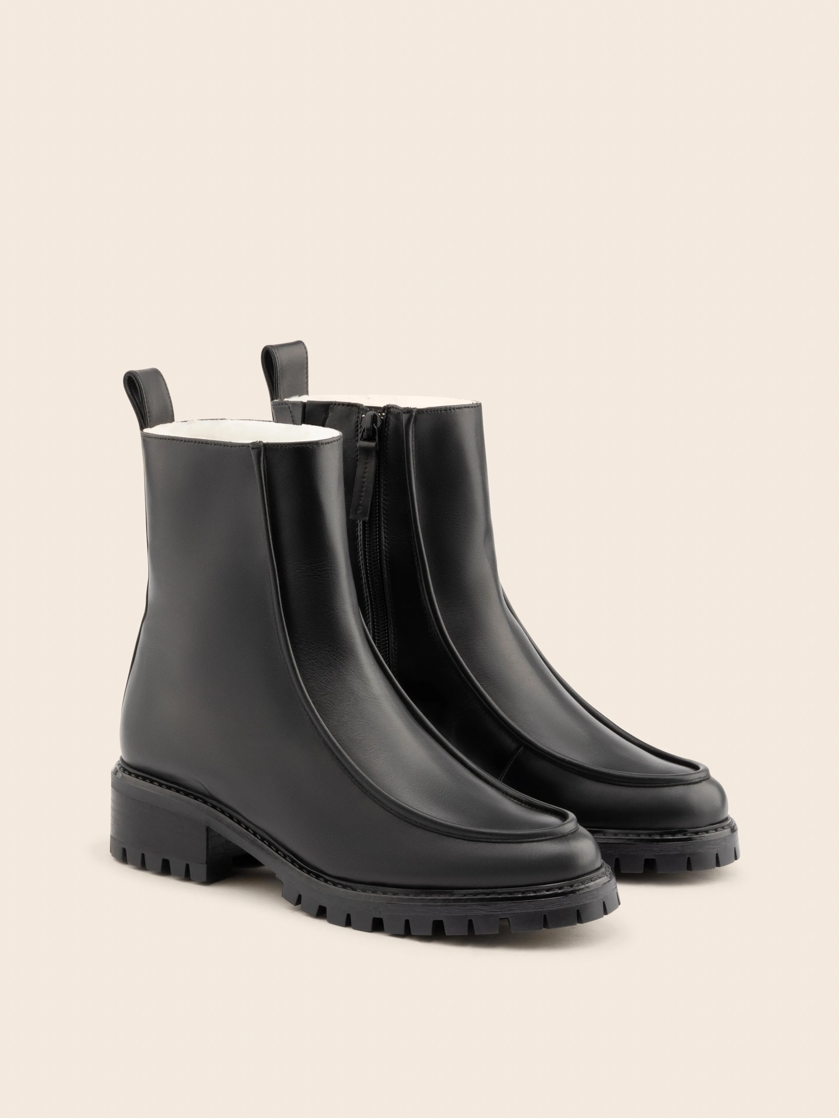 Flexible Design Extreme Cold Vigo Black Lined Boot