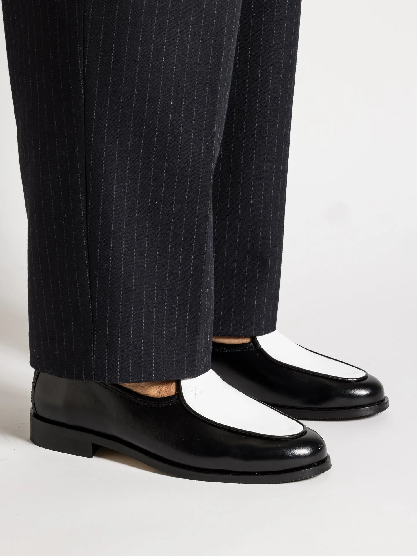 Vegan Material Smooth Step JACQUES NEW BLACK & WHITE