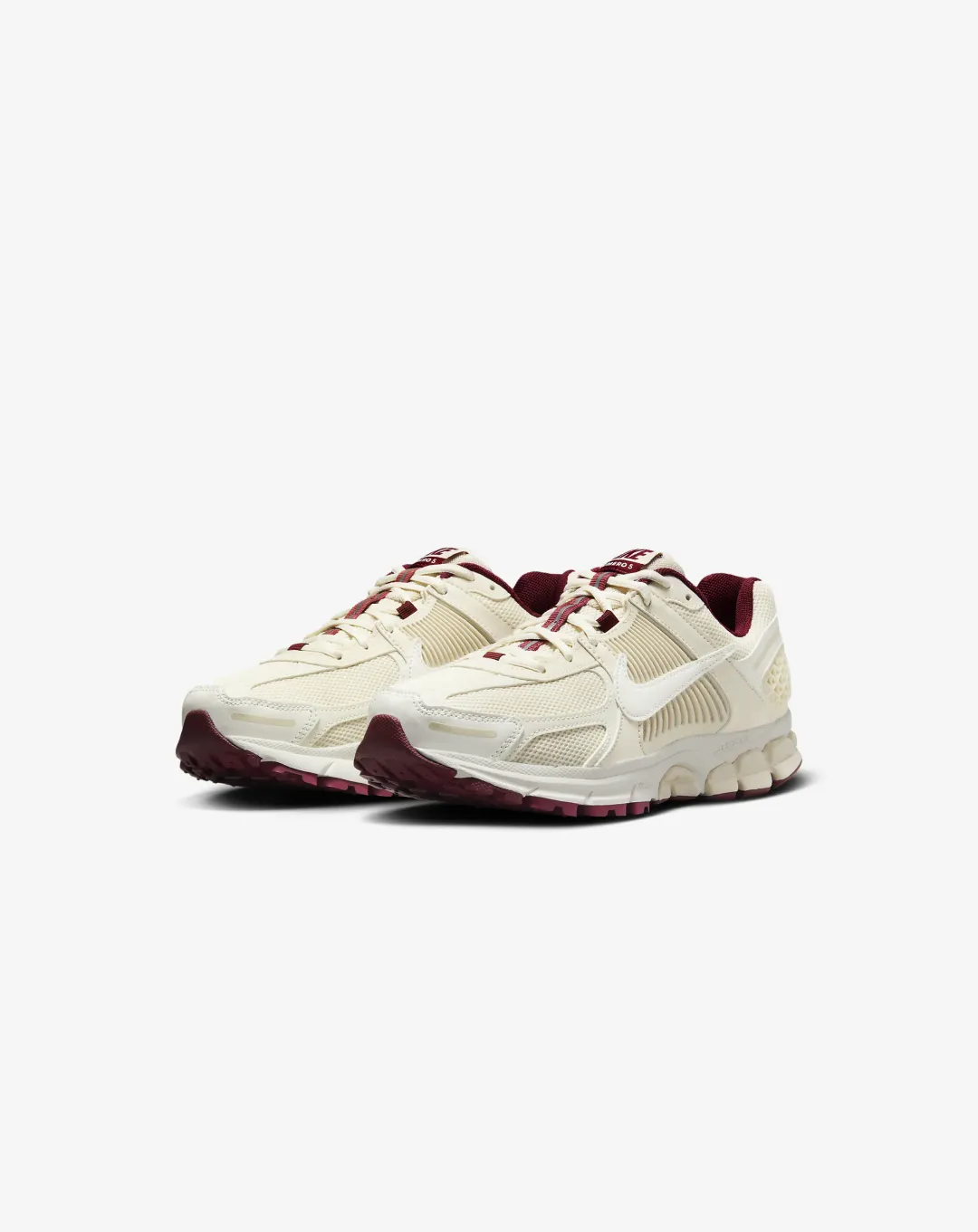 Week Easy Shockproof Nike Zoom Vomero 5 Sail/Pale Ivory/Team Red Sneakers