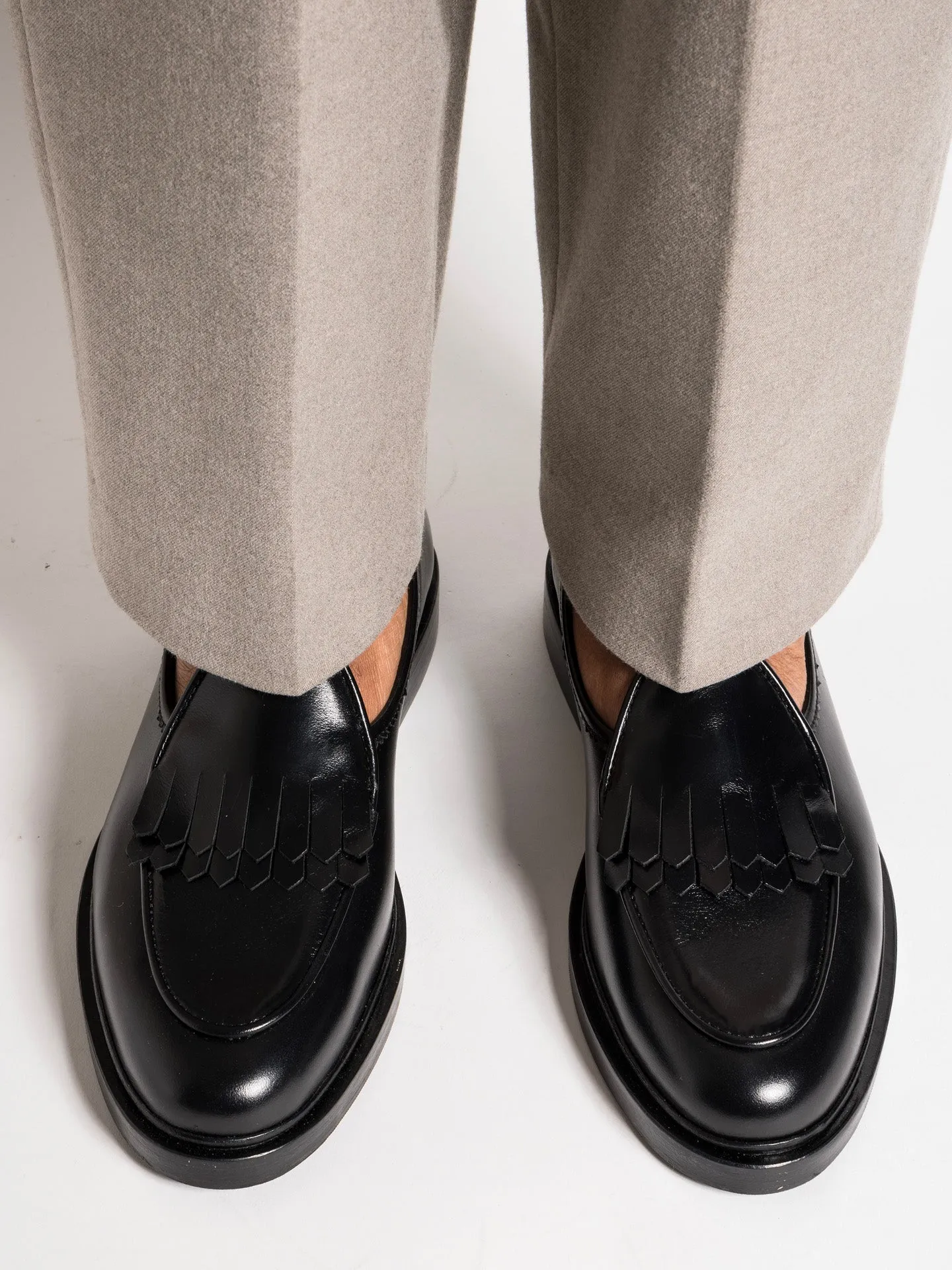 Wide Steps Sole Free HADY BLACK