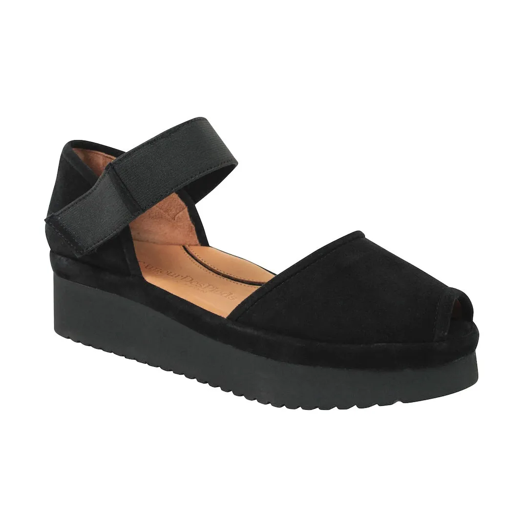Amadour Open Toe Wedge Sandal Effortless Ease