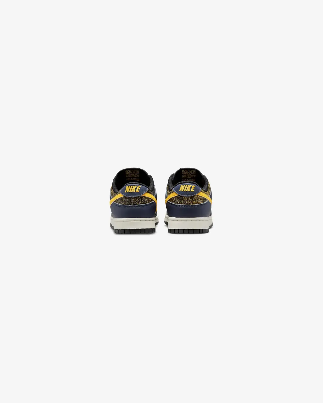 Nike SB Dunk Low Pro Vintage Michigan Sneakers padded - collar