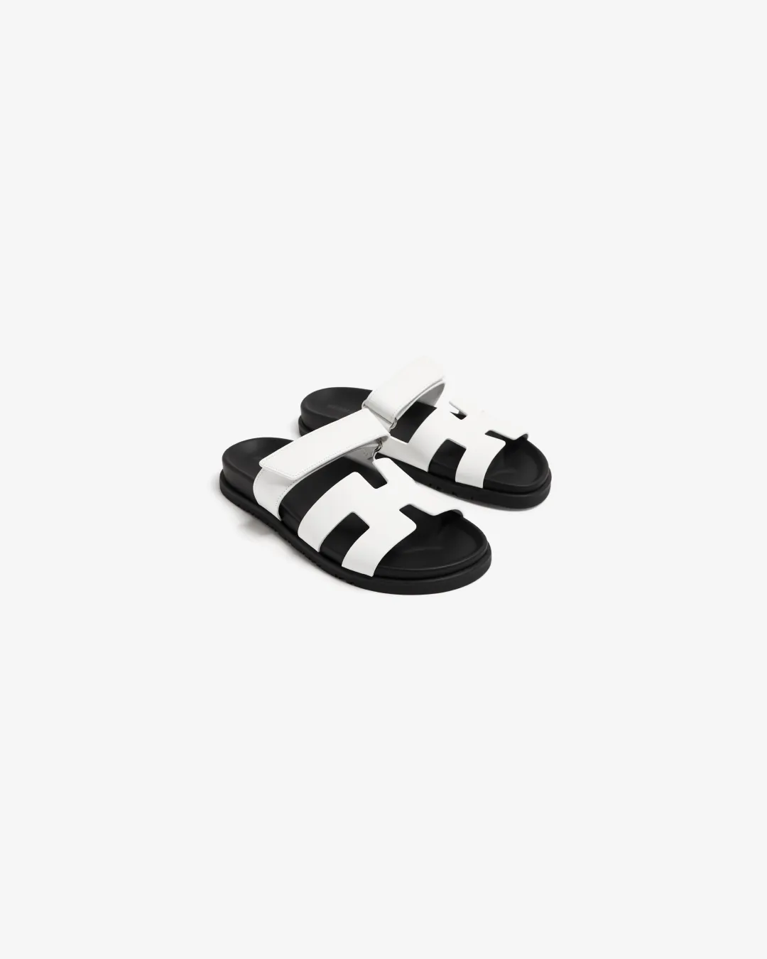 Hermes Chypre Sandal in White Latest model