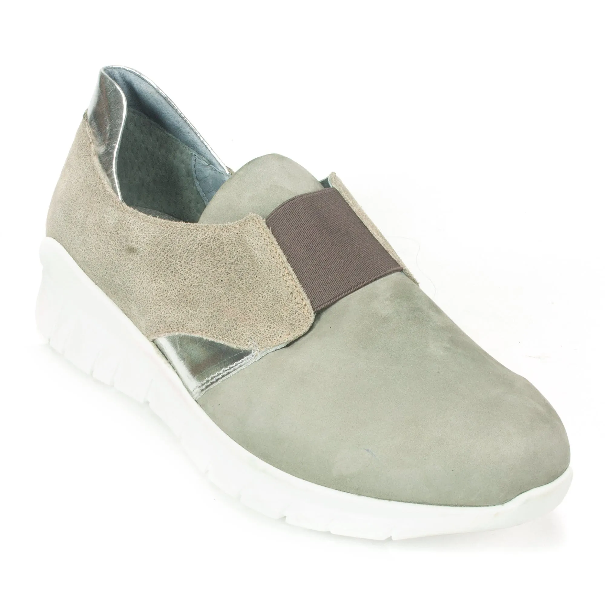 Neutral Tone Intrepid Sneaker (18017)