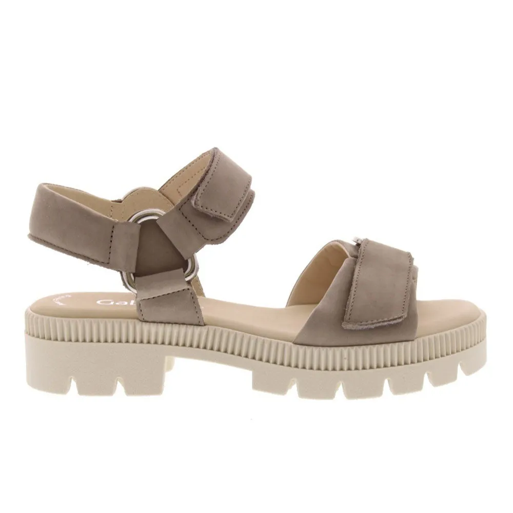 Smooth Movement Daily Support Suede Sandal 84.632