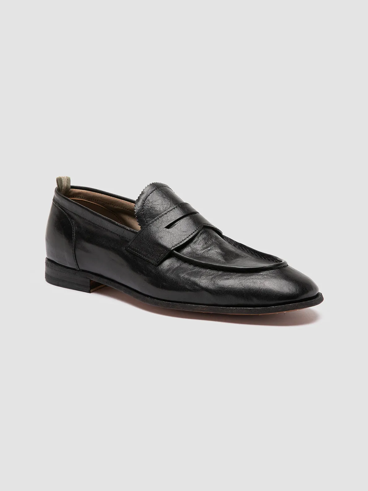 SOLITUDE 001 - Black Leather Penny Loafers Sport Utility Movement Support