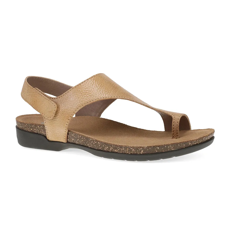 City Routine Contemporary ease Reece T-Strap Slingback Sandal - Honey Distressed