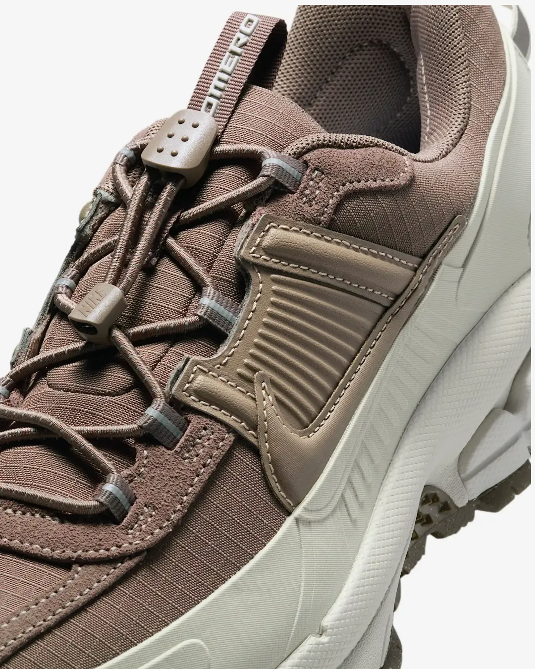 short - distance - runner durable nylon shoes Nike Zoom Vomero 5 Roam "Light Bone Mink Brown" Sneakers