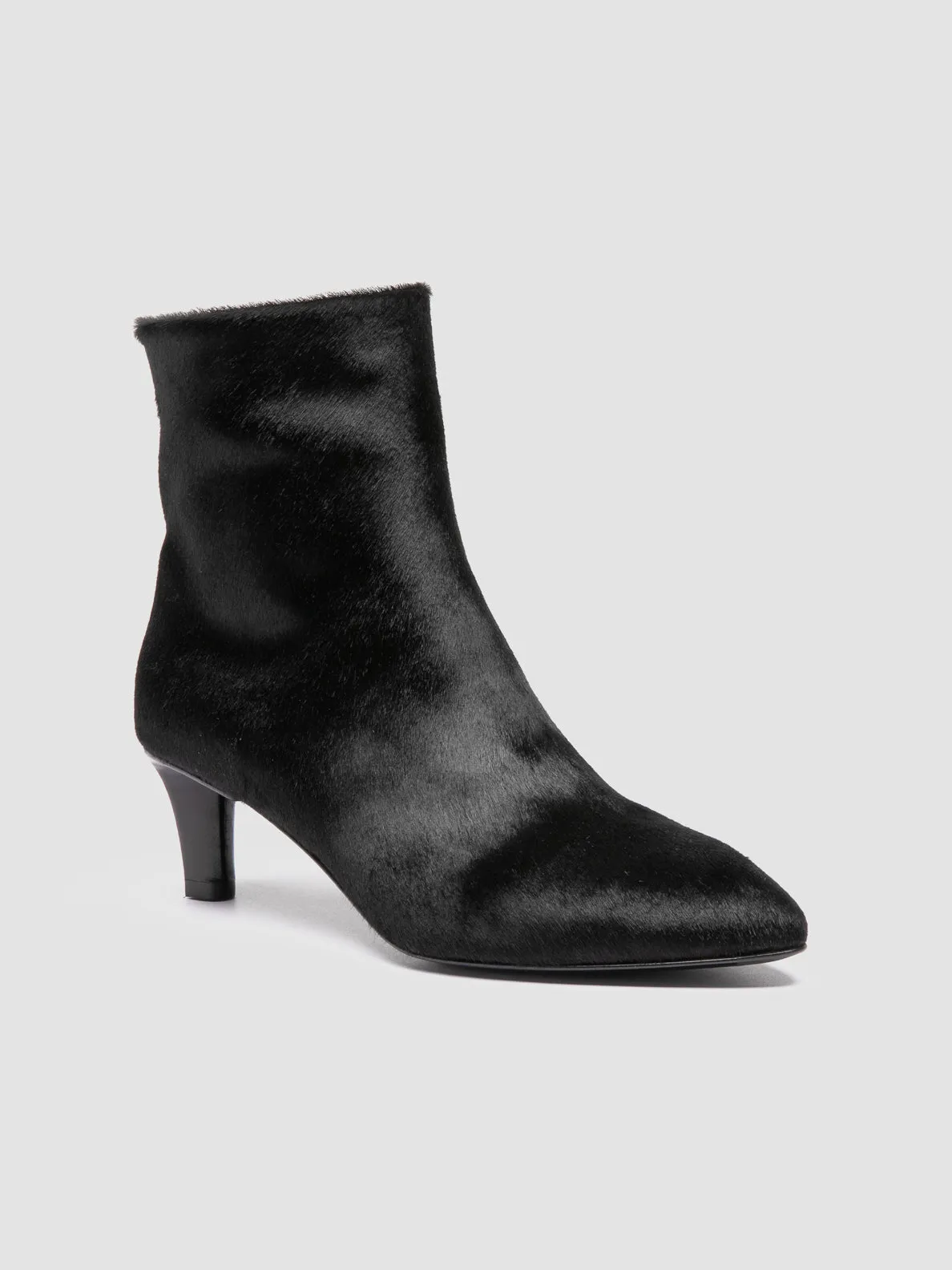 Snow Jog SUZY 008 - Black Leather Zipped Boots