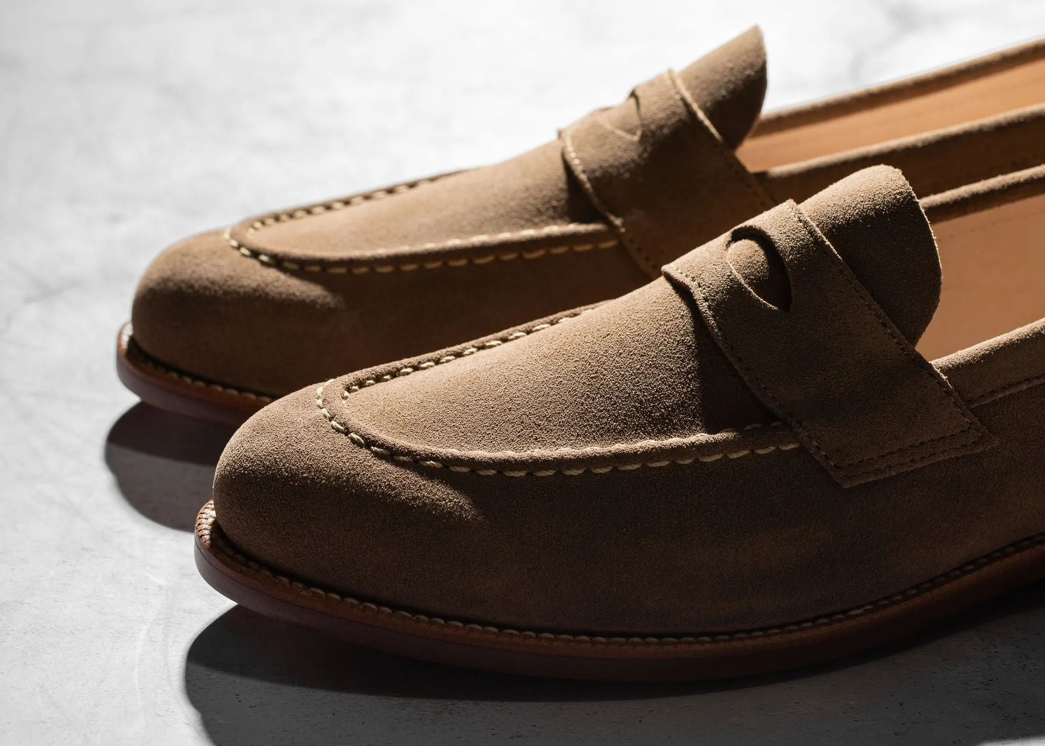 Unlined Traveler Penny Sand Suede Hill Walk