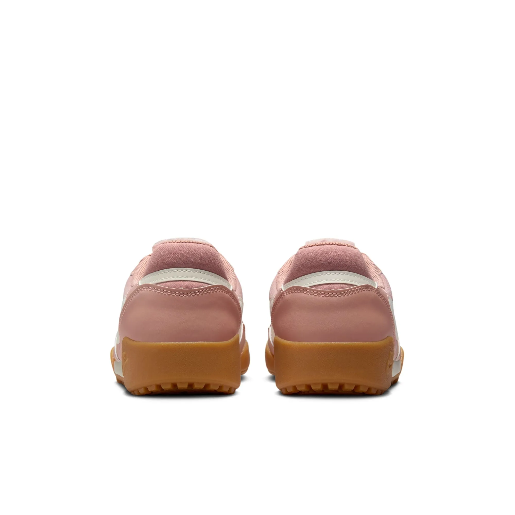 W NIKE TERRA MANTA Matte Edge