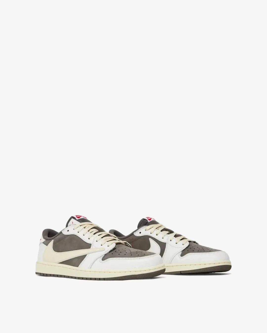 Air Jordan 1 Retro Low OG SP Travis Scott Reverse Mocha Sneakers Smooth ride Royal Mood