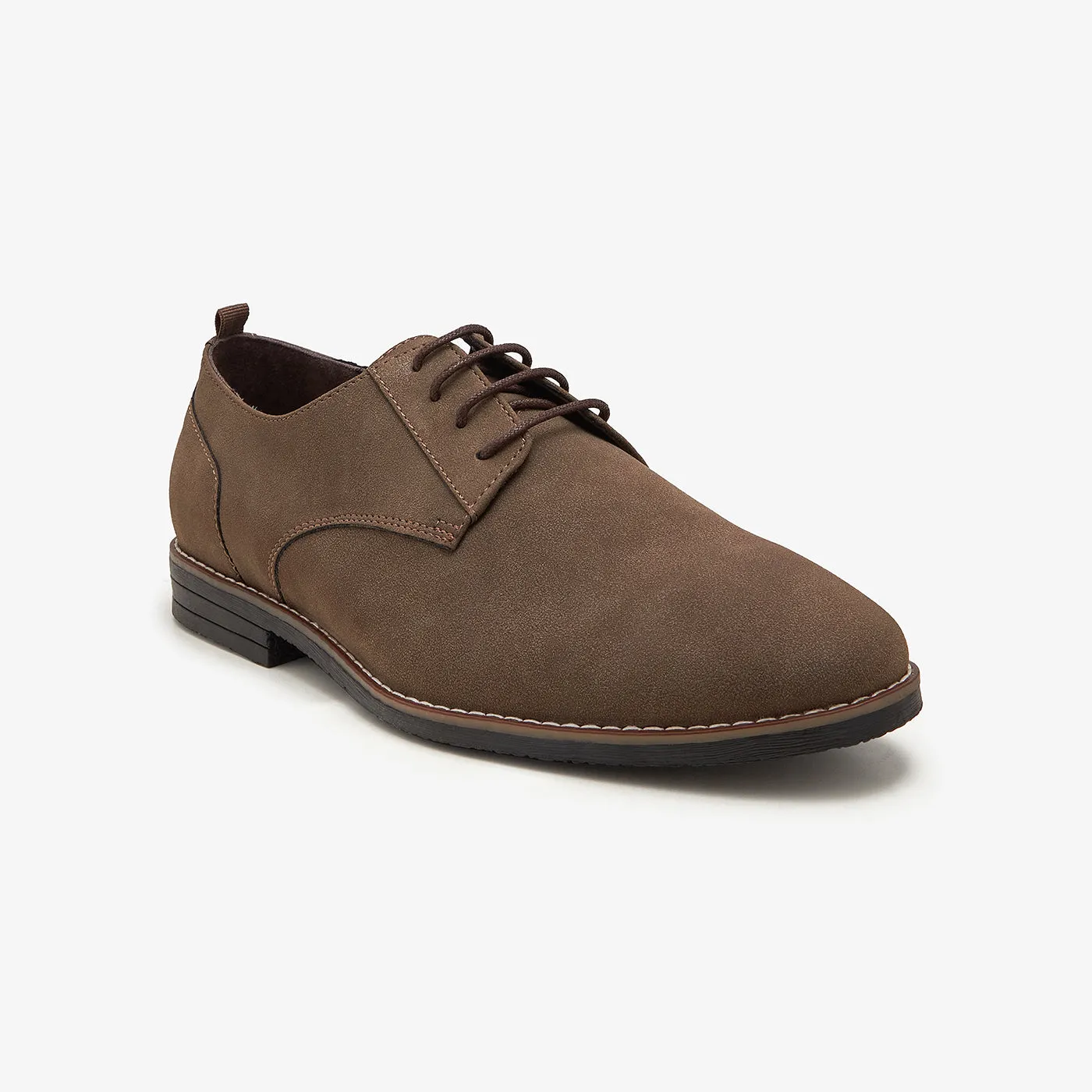 Sleek Slim Profile Smooth Walk Men's Casual Oxford Shoes