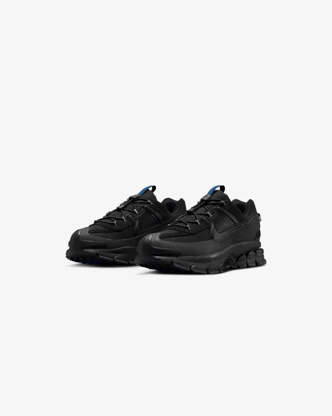 Nike Zoom Vomero 5 Roam 'Black' Sneakers Supportive Sturdy Build