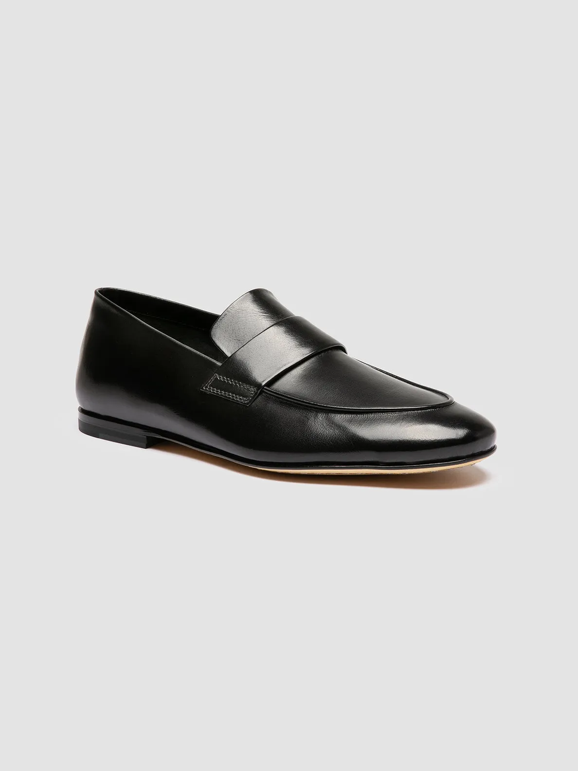 Active Cushion Fashion Staple AIRTO 001 - Black Leather Penny Loafers