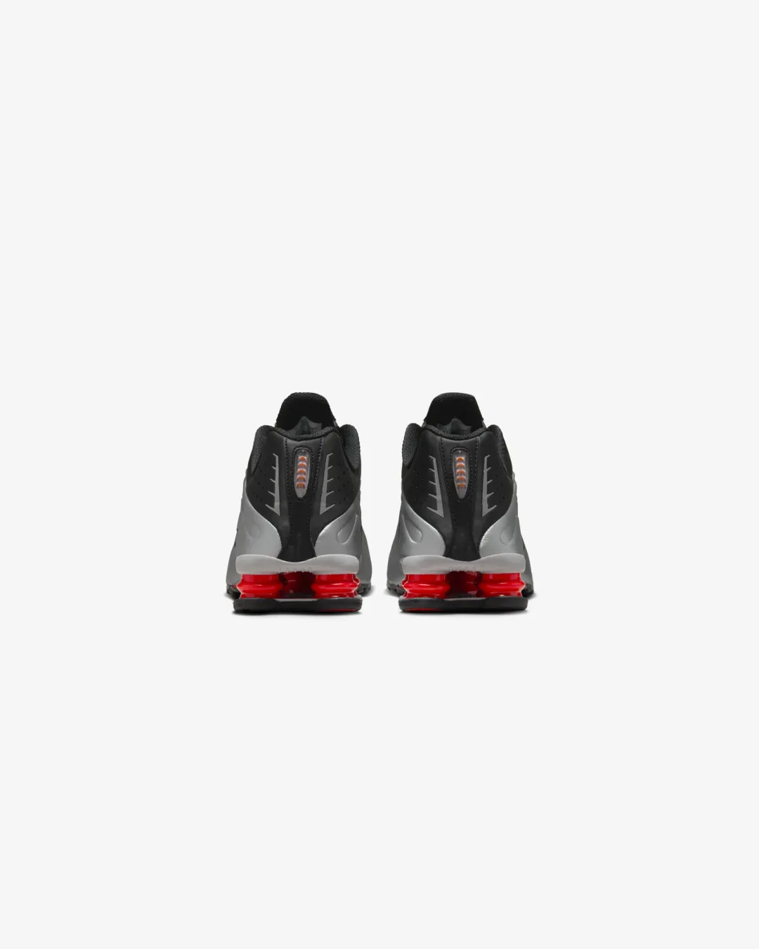 Mountain Strong Star Walk Nike Shox R4 Black Metallic Silver Sneakers