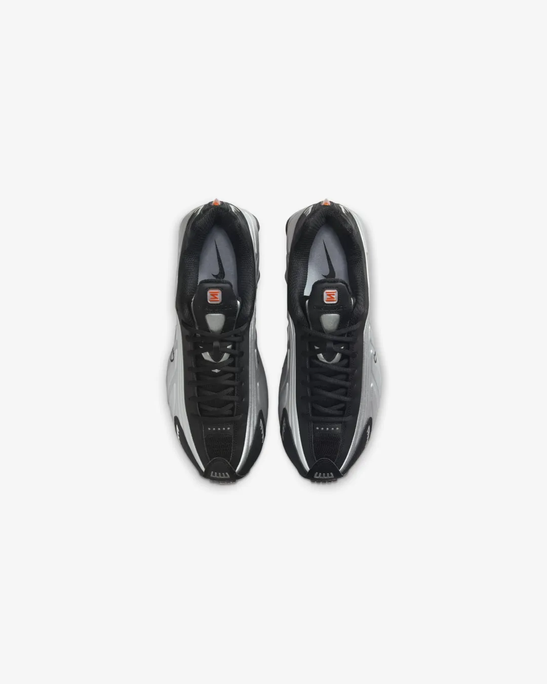 Nike Shox R4 Black Metallic Silver Sneakers beginner runner shoes