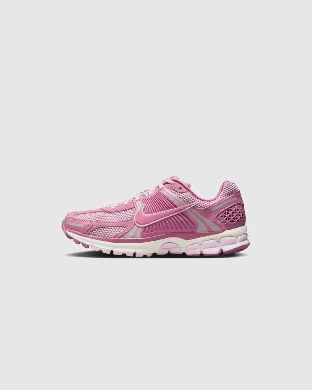 geometric - design shoes NIKE VOMERO 5 ELEMENTAL PINK