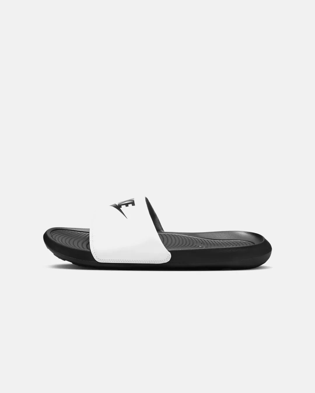 wide - toe - box running shoes Nike Victori One Slide - White/Black