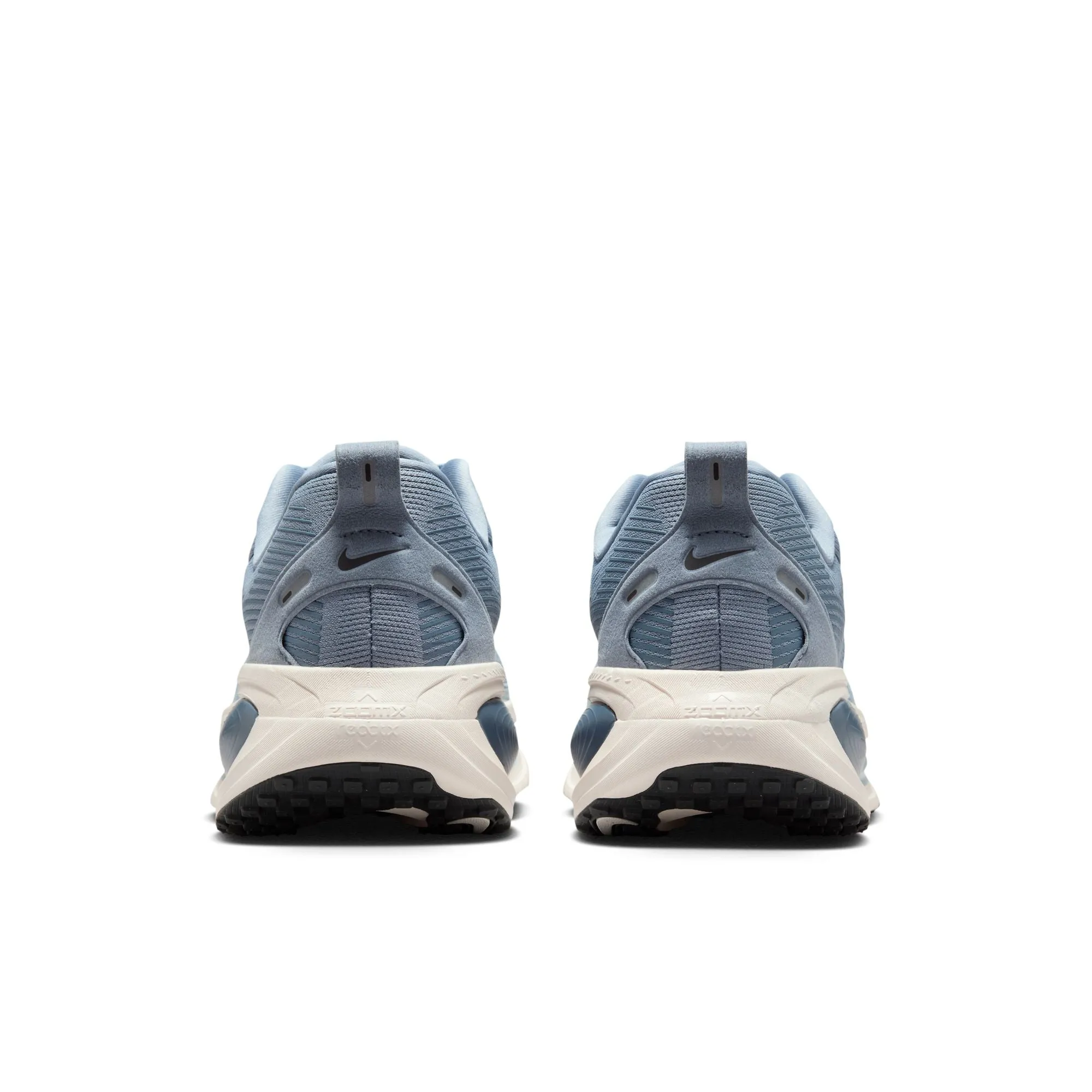 NIKE VOMERO 18 waterproof user