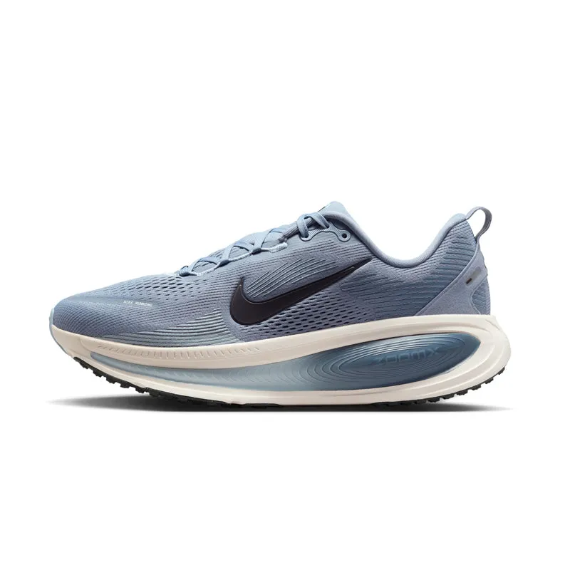 baseball players - specific features NIKE VOMERO 18