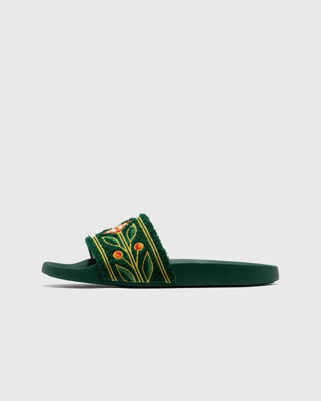 Casablanca Embroidered Terry Slider in Green fat - burning Cloudy Weather Running