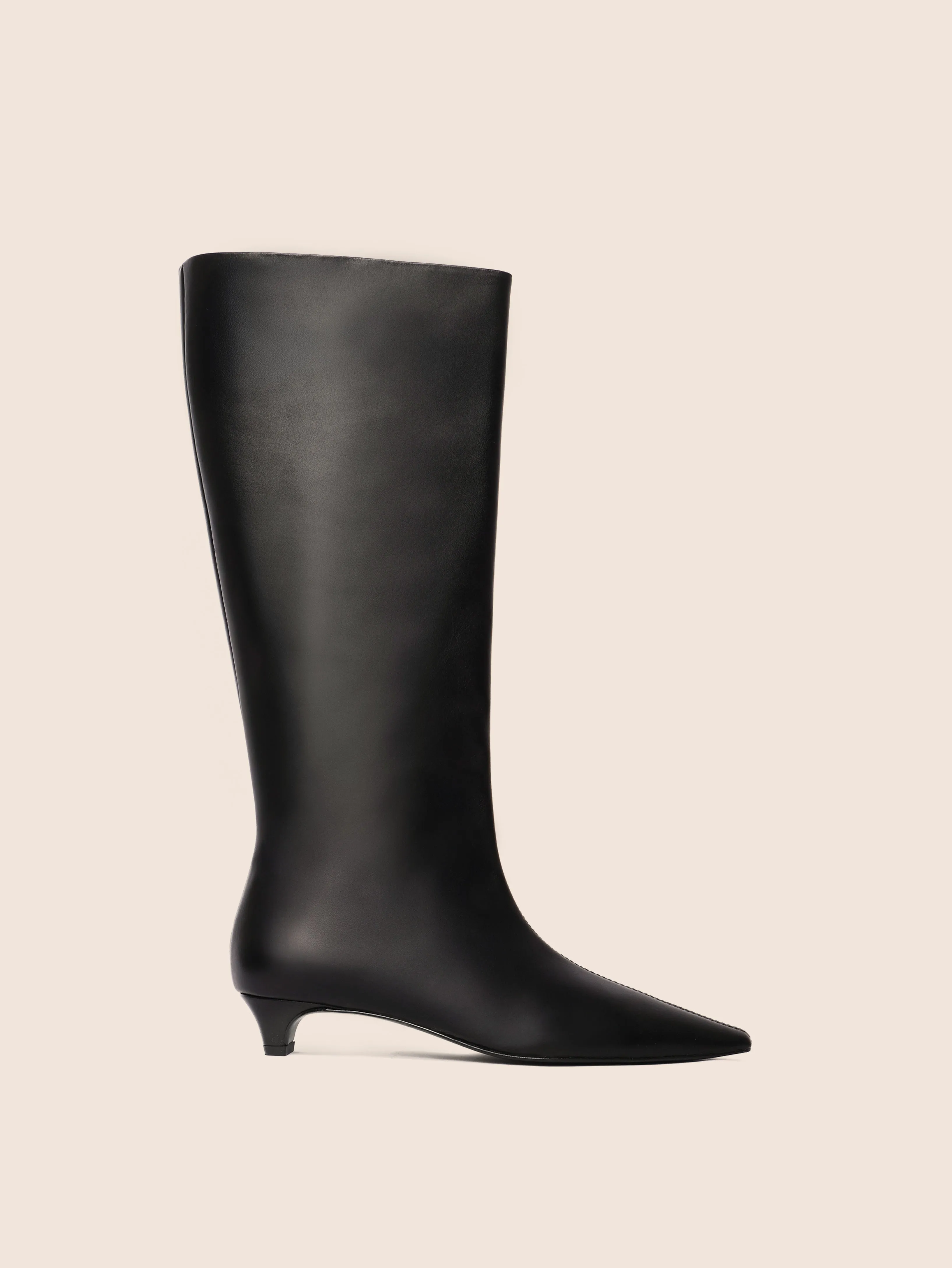 Novelda Black Boot Outdoor Use