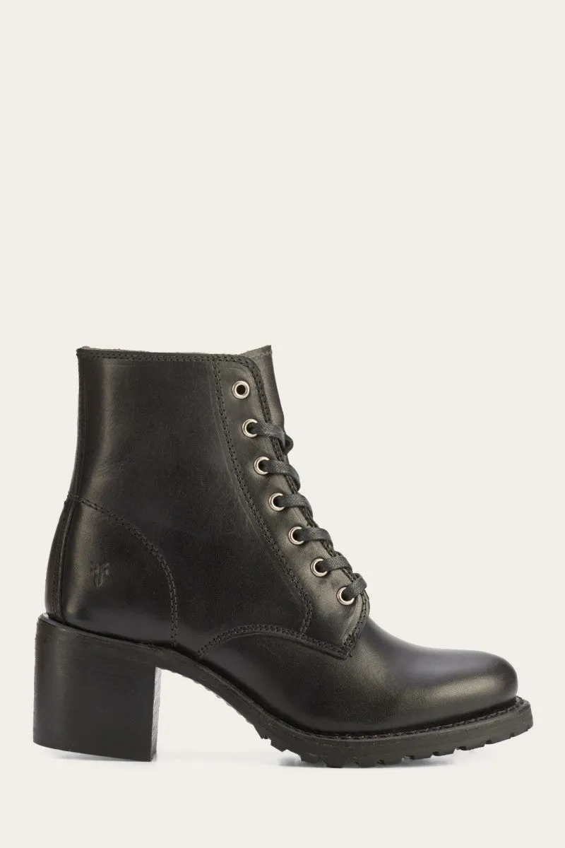 Sabrina 6G Lace Up Retro-inspired performance sophisticated adults