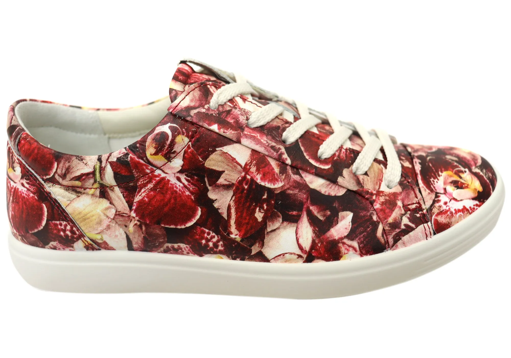 Club Edge Grab Now ECCO Soft 7 Womens Comfortable Lace Up Leather Sneakers