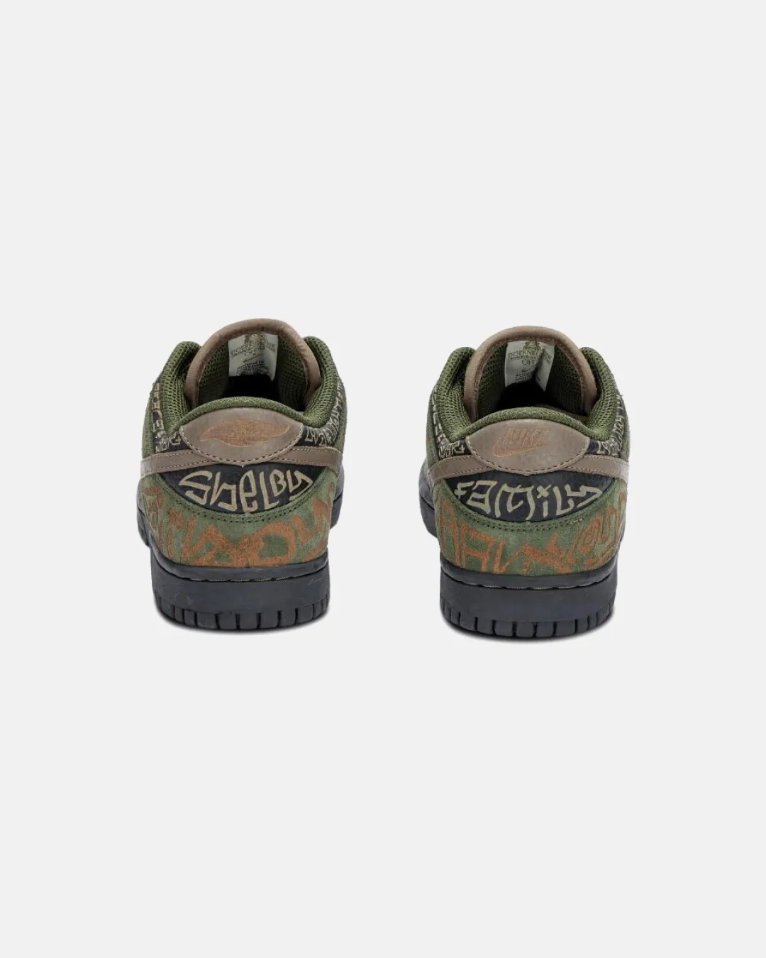 Nike Dunk Low Premium Doernbecher Sneakers Quick Motion