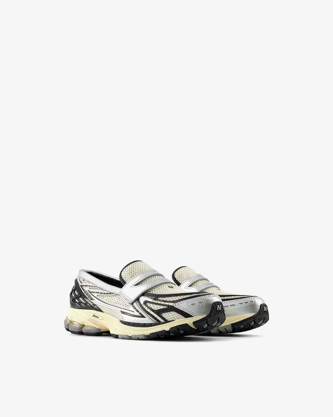 New Balance 1906L Loafers "Metallic Silver?? running in a plastic bridge area shoes Racing