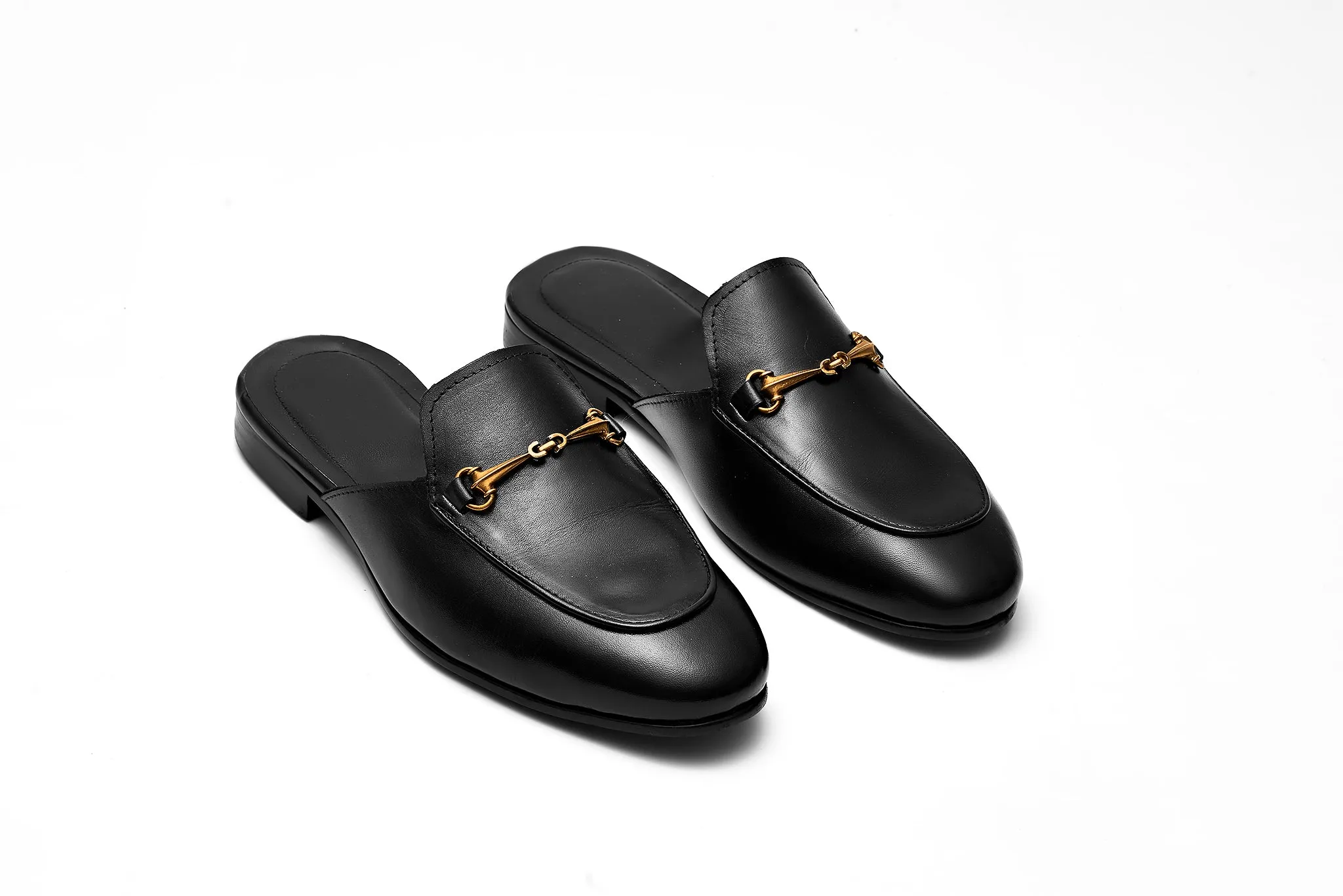 Velura Mules rainy - day shoes