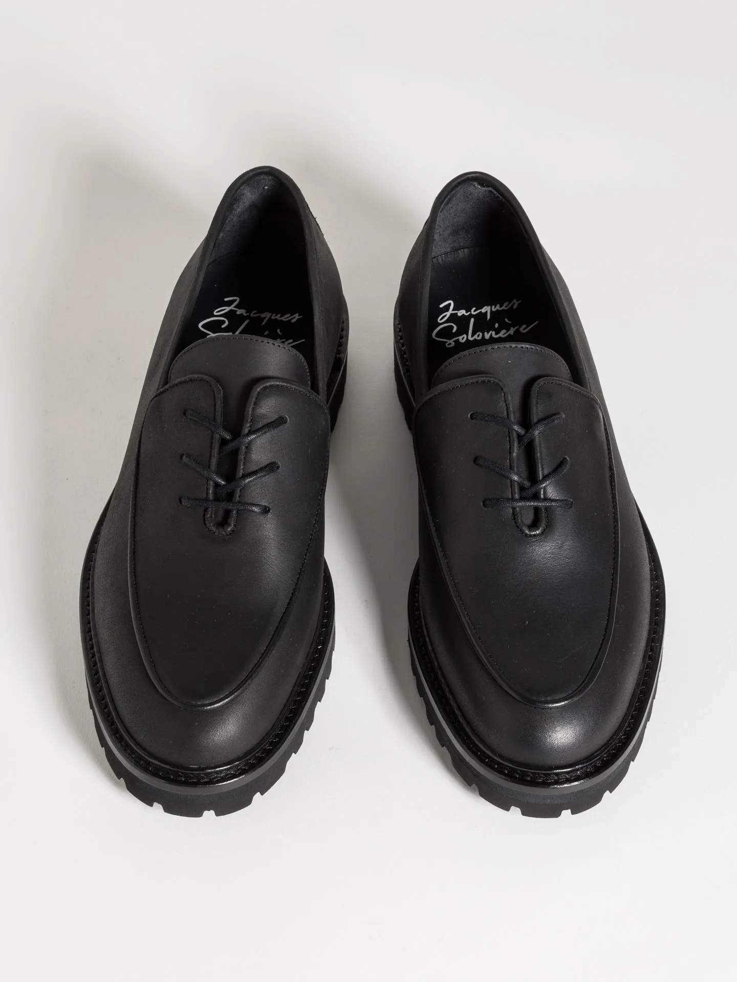 Classic Tread Stylish Everyday Edge FLEURUS BLACK OILED