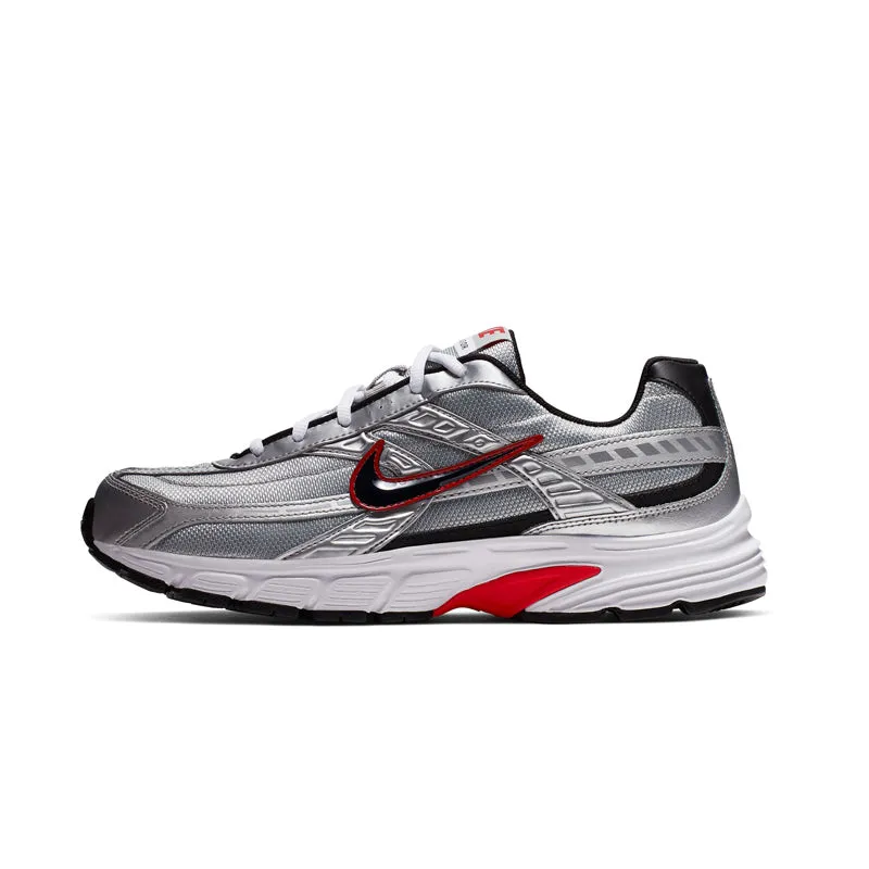 representative Iconic arch NIKE INITIATOR