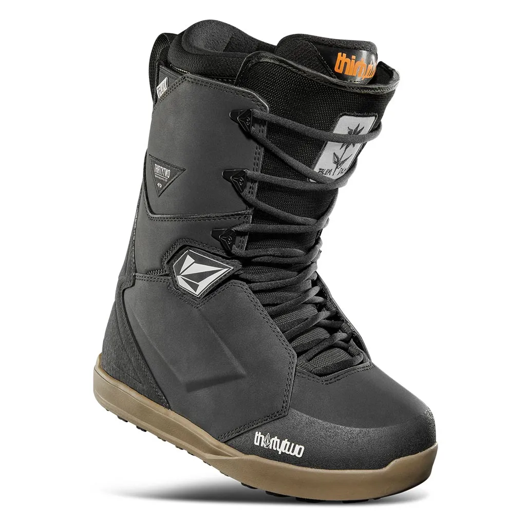 32 2025 Lashed Boots - Volcom Co Lab Travel in Snow Snowy Streets