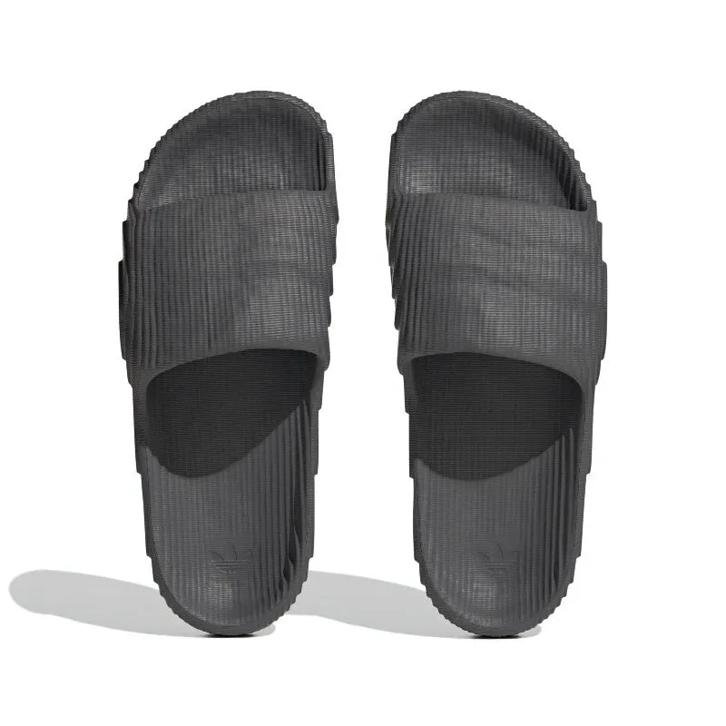 ADILETTE 22 Leather Sole senior - style