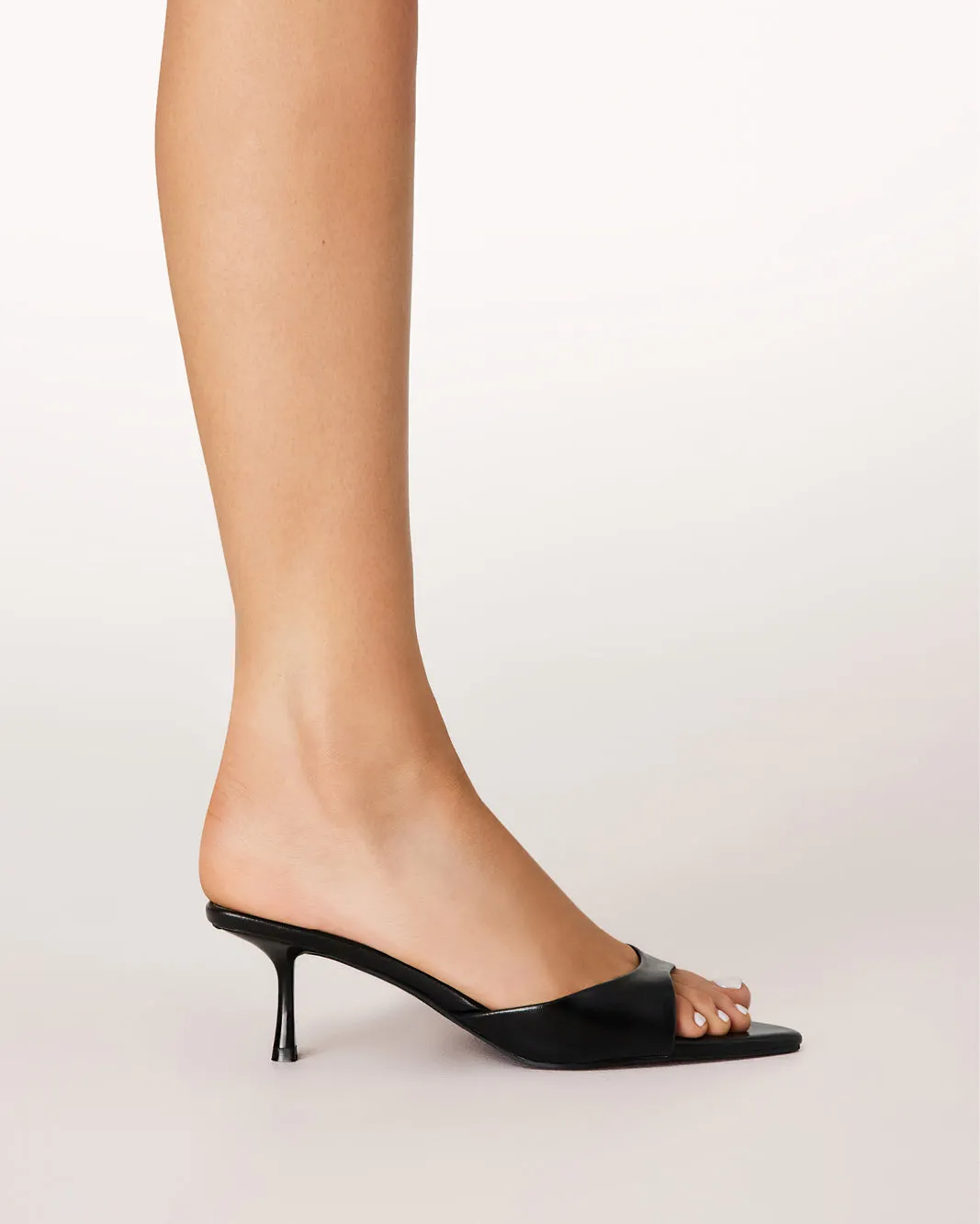 RUNA - BLACK SHINE Comfortable Footbed Wedding Reception Shoes