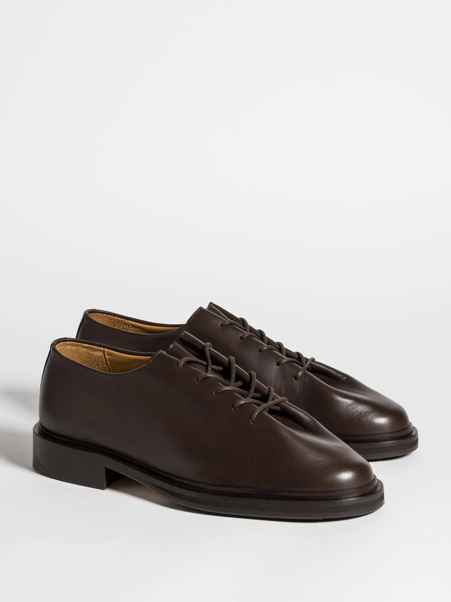 EDOUARD BROWN Active Day Comfort Wear