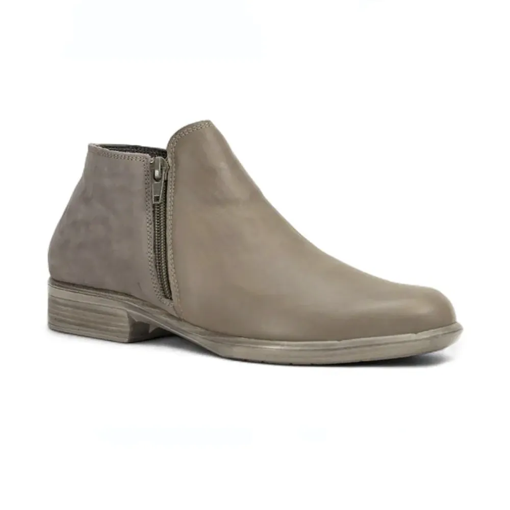 Helm Bootie (26030) - Ink Leather/Midnight Blue Suede Classic Style