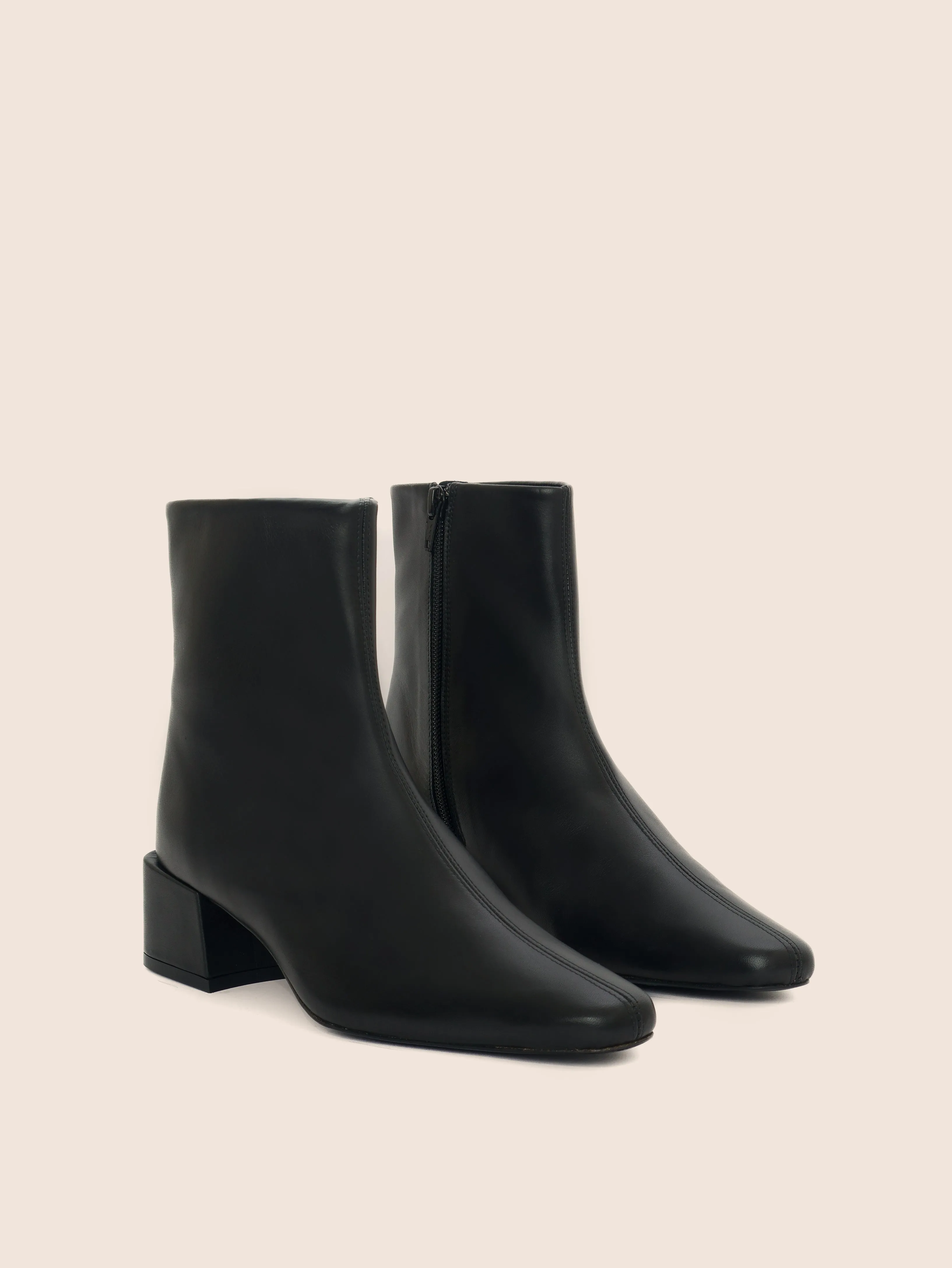 Lisboa Black Boot Workplace Use