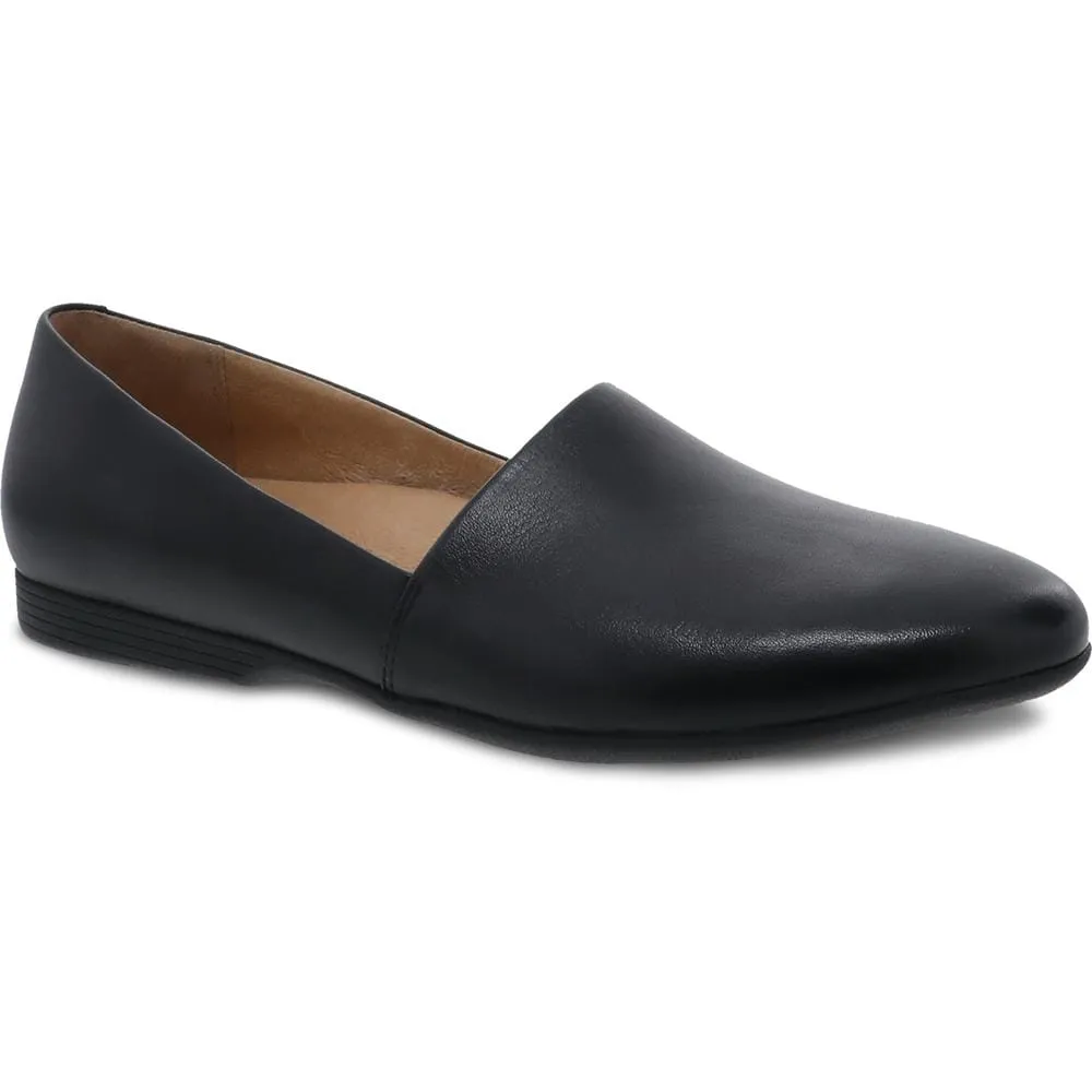 Larisa Pointed Toe Flat Secure Design Iconic wear