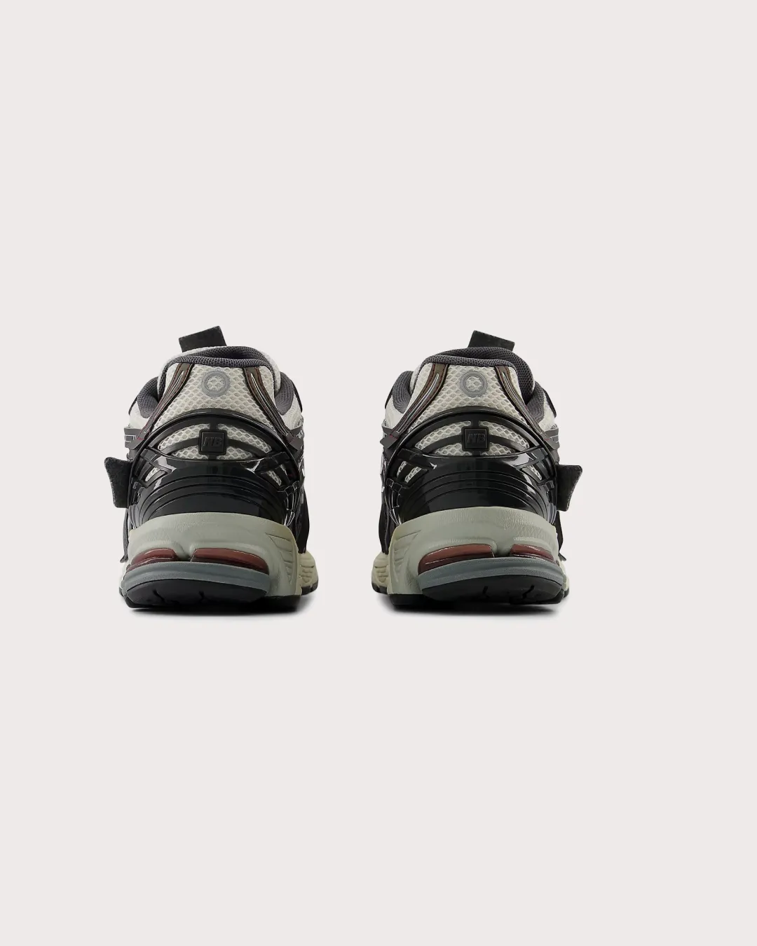Calm Tone Quick Motion New Balance 1906A Refined Future ?C Tech Explosion 'Silver Brown' Sneakers