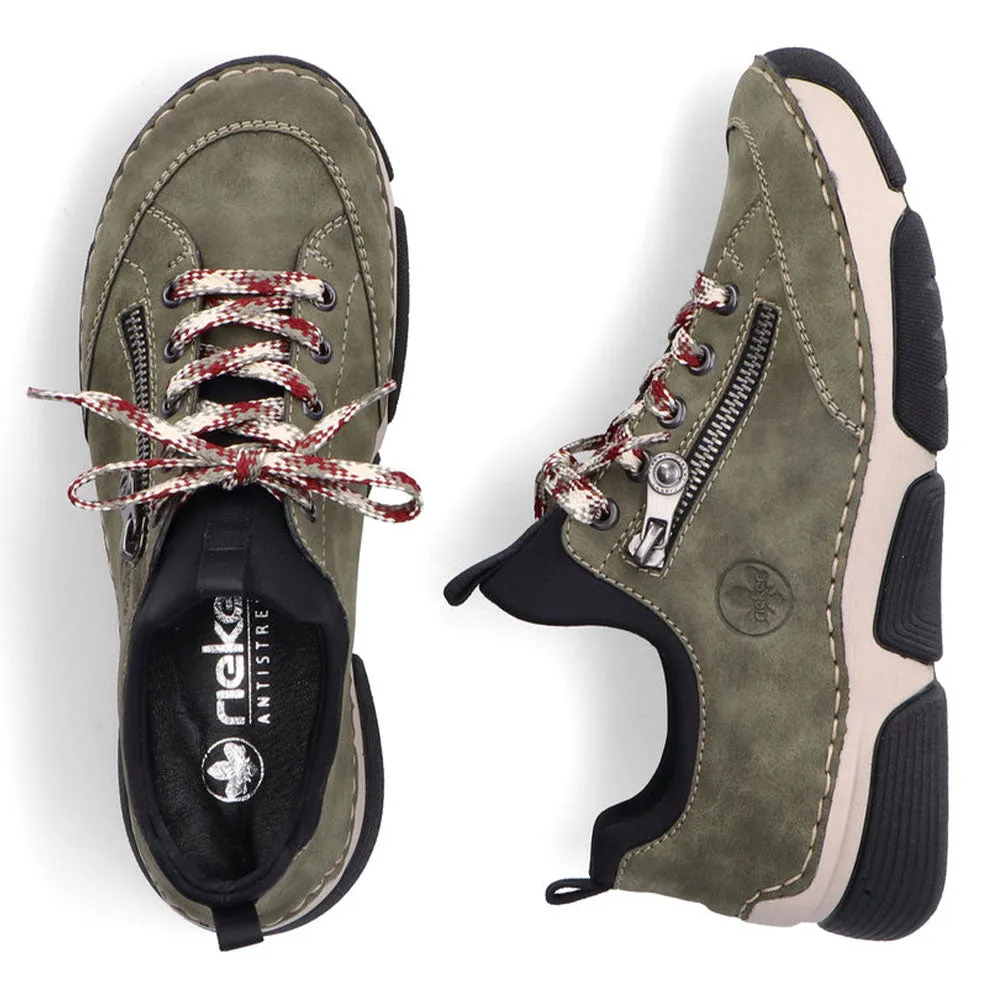 45973 Gym Shoes