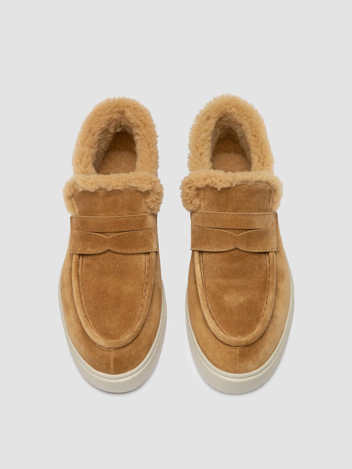 Sunrise Path FRAME 111 - Camel Suede Chukka Boots