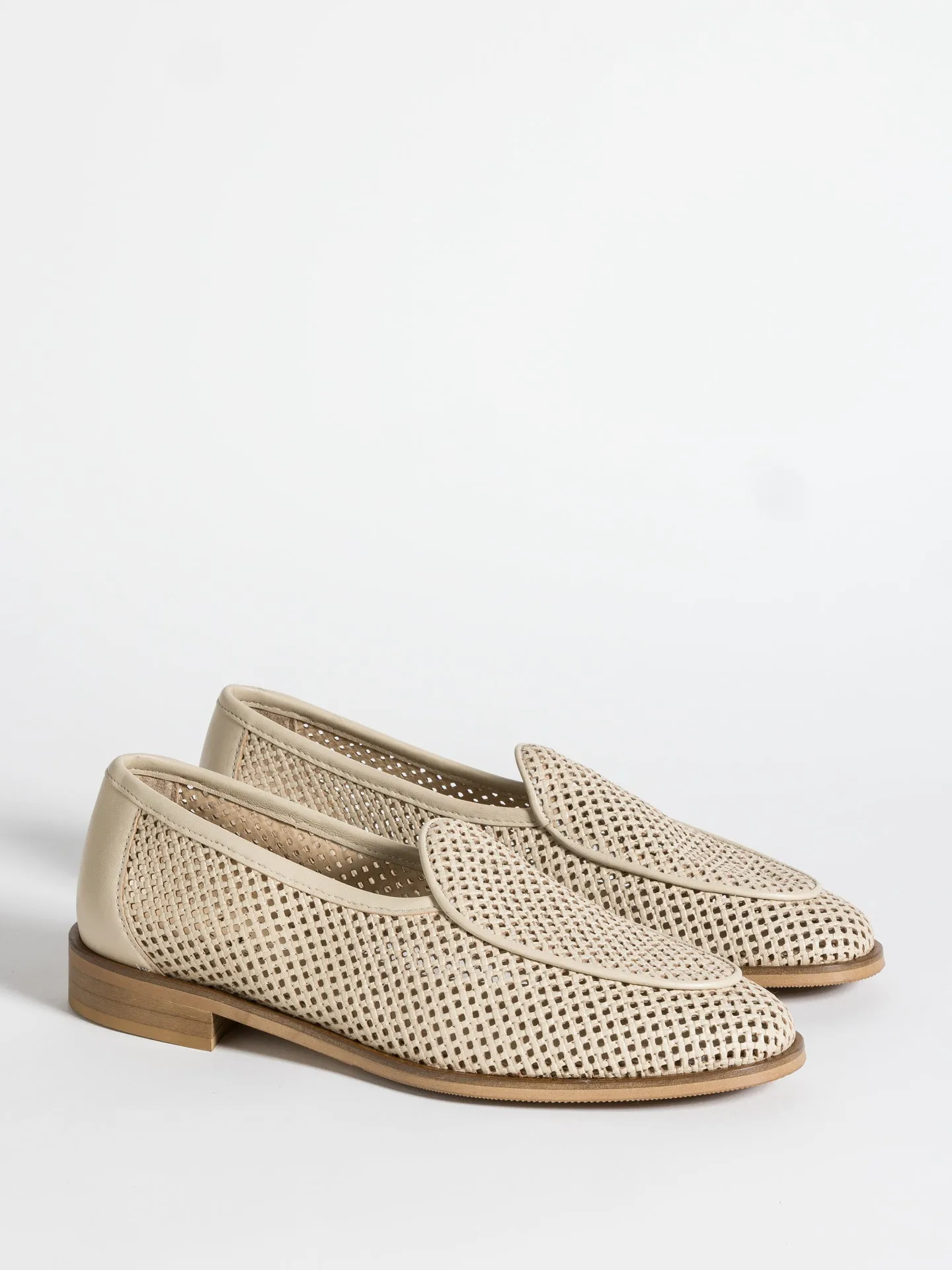 JACQUES NEW PERFO ??CRU Heel Strong Flexible Sole